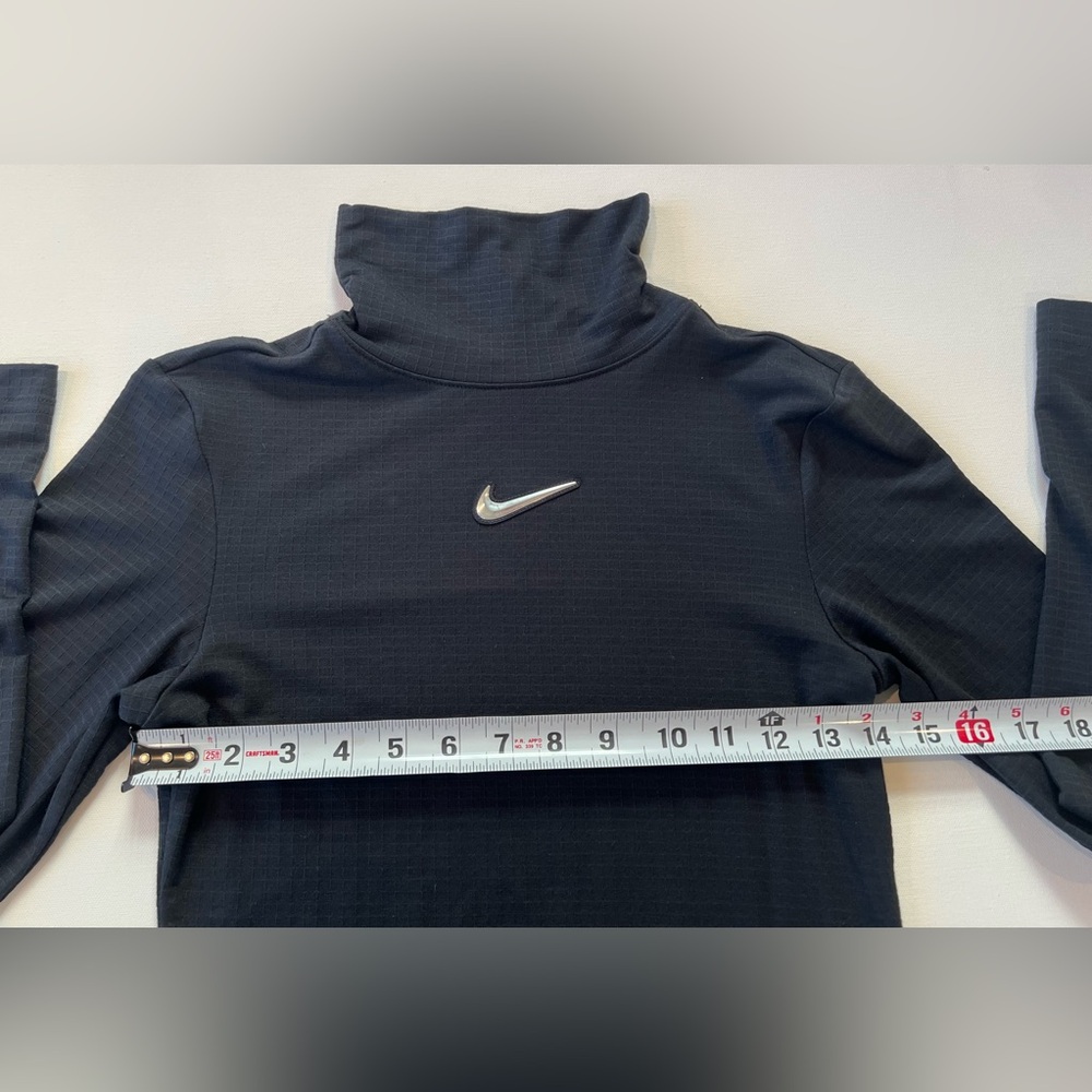 Nike NWT Swoosh Mock Neck Athletic Long Sleeve - Picture 4 of 8